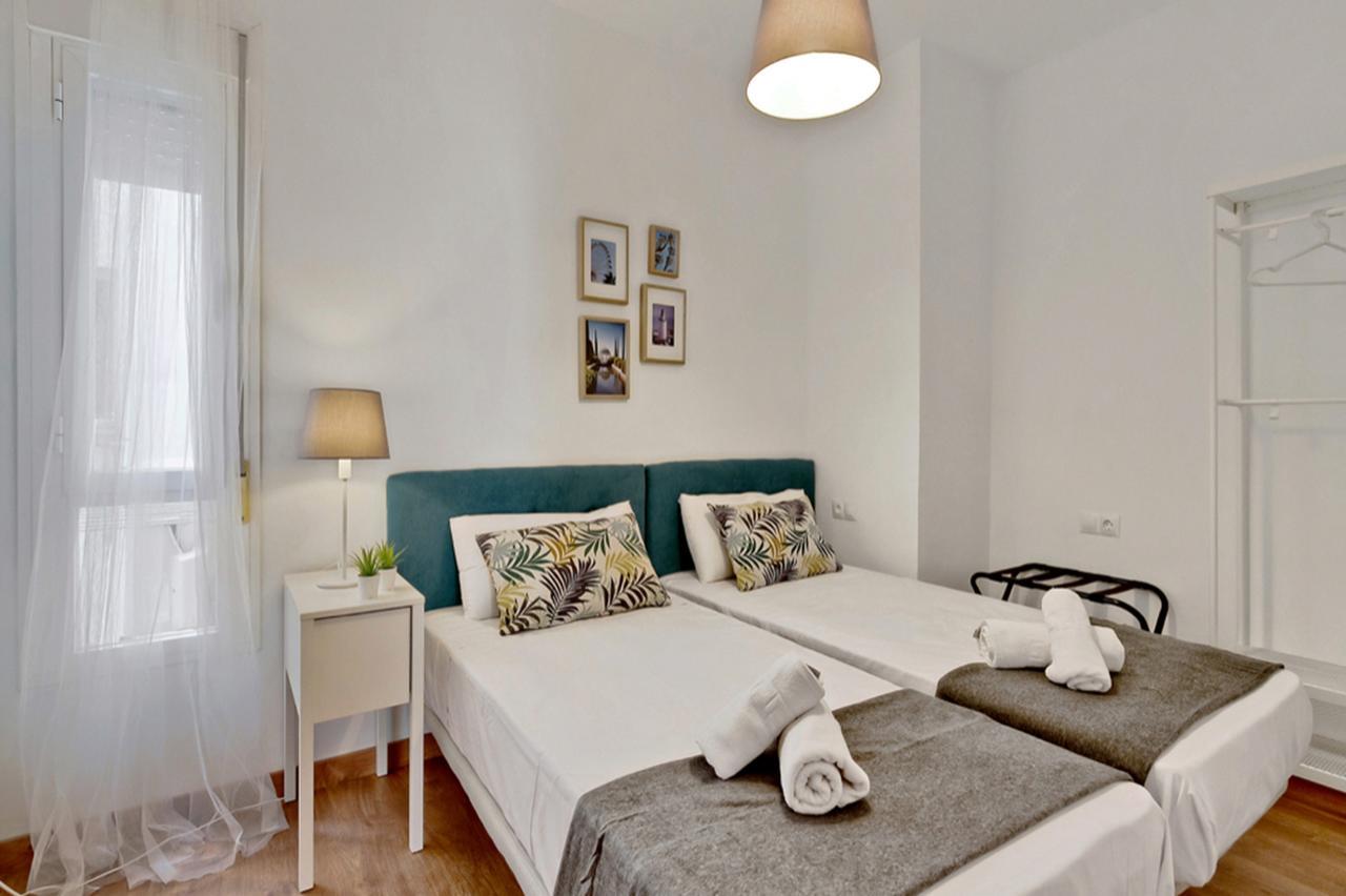 Ferienwohnung Del Parque Flats - Ollerias 3 Málaga Exterior foto